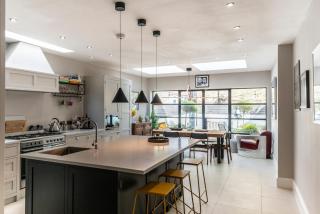Serenity Sands - Central Broadstairs, modern town house with outdoor dining - 7