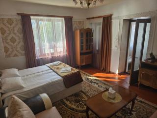 Sanahin Suite - 9