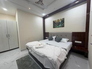 Shree Khedapati Hotel Food & Resorts - 3