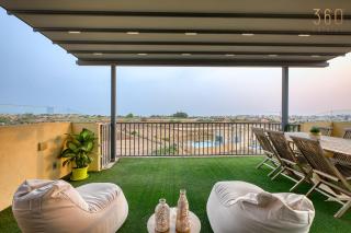 Sunset Terrace Penthouse near Three Cities - 3
