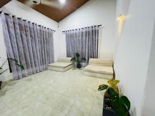 The Nook Hiri - 2