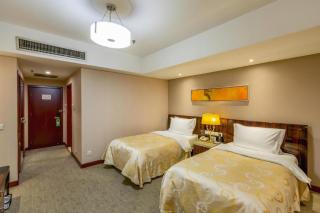 YUN-RAY Ambassador Hotel - 1
