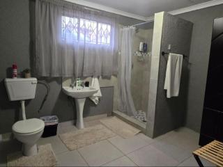 Akwaaba Fie Guesthouse - 4