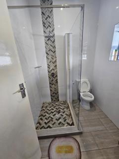 Top Villa Lodge in Lupane - 5