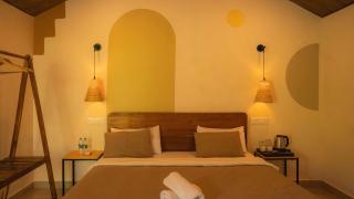 Sunset Cafe Beach Stay - 3