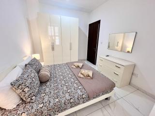 1 Bedroom apartment in Sliema, Malta - 7