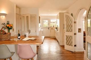 Horseshoe House at Pudleston Court - 8