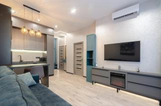 12-131a Yaroslaviv Grad, Bulvarno Kudriavska 17, Kyiv centre, Golden Gate metro nearby, panoramic city view, 15 kW backup power, Petrovdom Apartment - 4