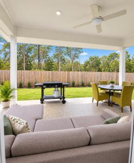 Modern 4-Bedroom Family Home in Park Ridge - Parking Included - 9