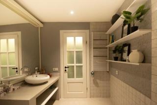 Designer Retreat in the Heart of Vera - 4