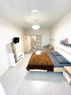 Home196a - 8