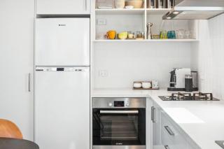 Airlie Apartment, Claremont - Perth - 5