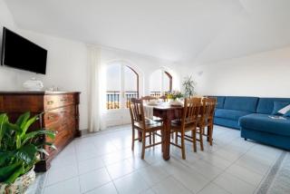 SorrentoVibes - Sea view Rooftop Apartment with Jacuzzi & Garden - 8
