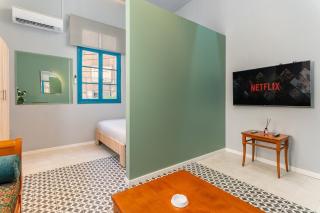 Dune 1-BR Apartment In Mar Mikhael - 0