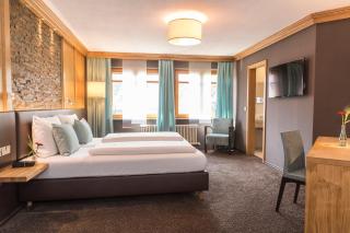 Hotel & Restaurant Becher - Donzdorf - 3