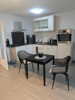 Eva's Holiday Home - 8