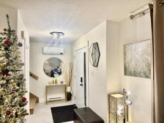 Stylish 3BR Home Near Moncton Airport Free Parking - 4