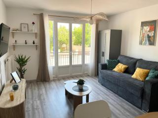 Studio Mondeville, Studio central tout équipé - 1