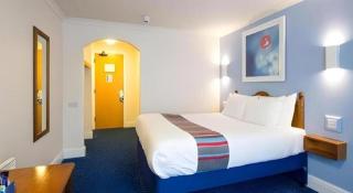Travelodge Birmingham Sheldon - 4