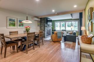 Stowe Ski, Bike & Hike Condo w/ Pools & Clubhouse - 4