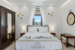 Villa Basilica Private Suites - Emboríon - 8