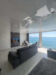 Pearl Sevan 1 - 5