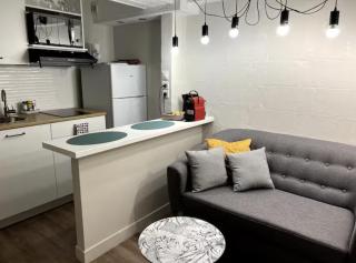 Chambre Privée dans maison Conviviale avec Jardin Budget Abordable - 3