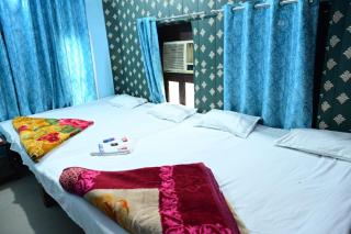 Maa Tara AC Home Stay - 9