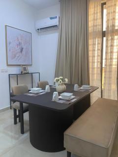 Midak Mews II - 2