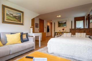 MCX Vacation Rental - Elsa Mountain Lodge, Ski-In-Out Experience Just 200 Meters from Cielo Alto Lift in Breuil Cervinia - 3