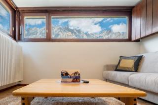 MCX Vacation Rental - Elsa Mountain Lodge, Ski-In-Out Experience Just 200 Meters from Cielo Alto Lift in Breuil Cervinia - 5