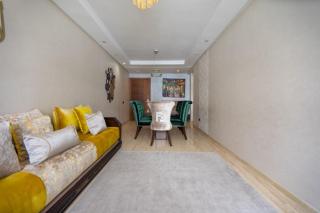 Luxury 147m Apartment with private terrace and pool - 4