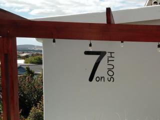 7 on South - 4