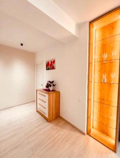 Sunny Panorama Apartment Central Tbilisi - 2