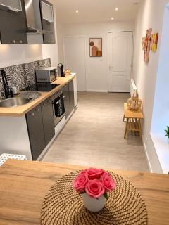 Chez SOPHIE, logement avec jacuzzi et salle cinéma - Altviller - 5