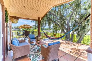 Lakeside Retreat with Lake View, Pool & Terrace - 9