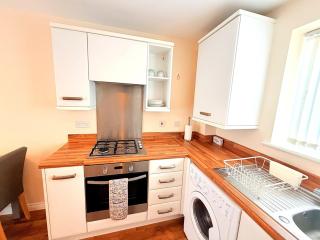 Bright & Cosy 1-Bed flat with Free Parking - 9