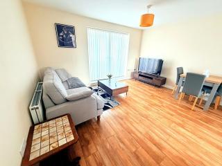 Bright & Cosy 1-Bed flat with Free Parking - 8