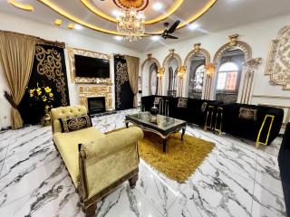 Spanish Villa 3BR - 1 Kanal Private Upper Portion - 0