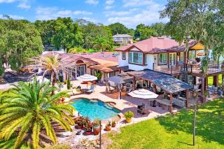 Lakeside Retreat with Lake View, Pool & Terrace - 6