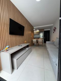 Smart Izidro Cozy 2Q 2B 1 block from the beach - 1