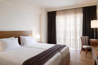 Neptune Luxury Resort - 9