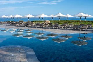 Neptune Luxury Resort - 3