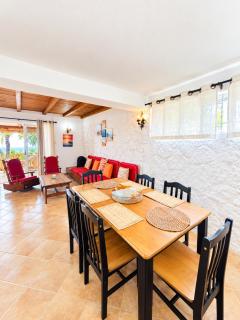 Logan's Beach House - 1