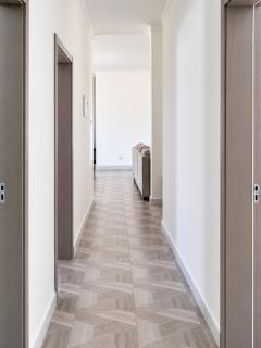 Spacious 4-Bedroom Home with 3 Ensuites - 8