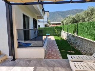 Villa Latmos Bafa 2 with Large Garden and Pool - 1