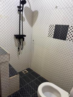 Chambre avec salle de bain privative - 4