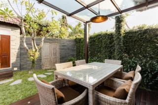 2 Bedroom Villa with Pool Seminyak with Car Park - 1