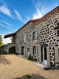 Maison de campagne 18ème, proche lac du Bouchet - Saint-Jean-Lachalm - 0