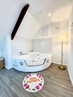 L’instant rose - Cocon fleuri avec jacuzzi - 9